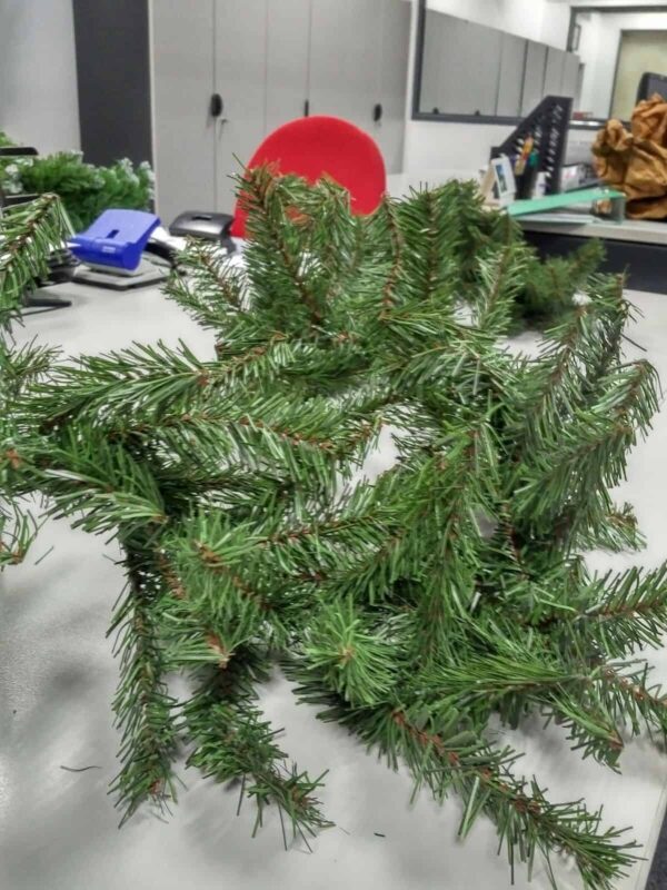 Ghirlanda artificiala simpla 270 cm